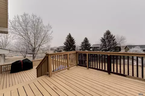 603 Cardinal Dr, Box Elder, SD 57719 photo 9