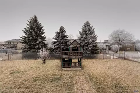 603 Cardinal Dr, Box Elder, SD 57719 photo 10
