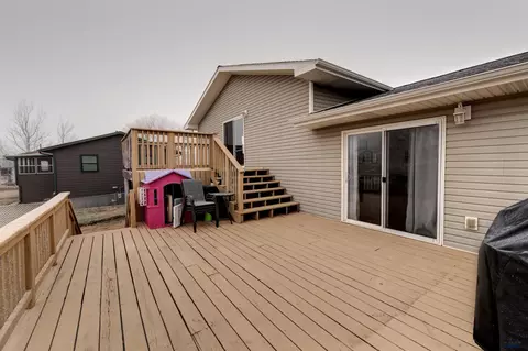 603 Cardinal Dr, Box Elder, SD 57719 photo 6