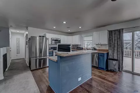 603 Cardinal Dr, Box Elder, SD 57719 photo 14
