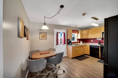 9310 Astoria Ln, Summerset, SD 57718 photo 17