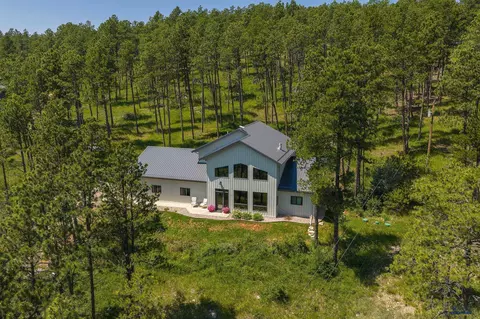 23759 Limestone Ln, Rapid City, SD 57702