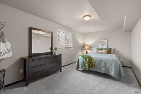 242 E Bengal Dr, Rapid City, SD 57701 photo 24