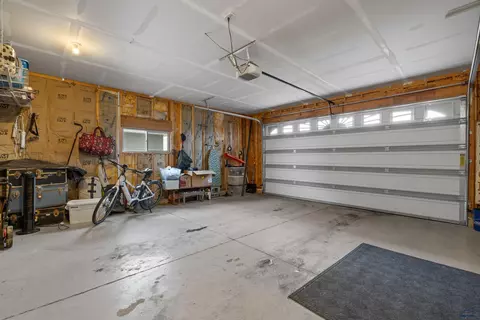 242 E Bengal Dr, Rapid City, SD 57701 photo 26