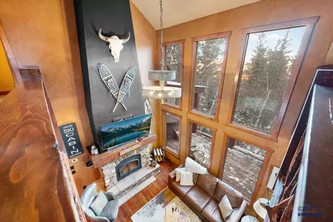 Living - 21153 Gilded Mountain Lp, Lead, SD 57754 photo 4 of 5