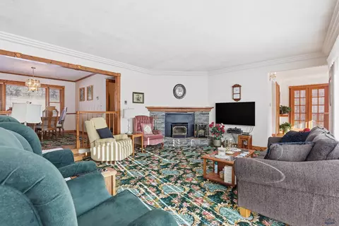Living - 12458 Waterwheel Ln, Nemo, SD 57759 photo 2 of 4