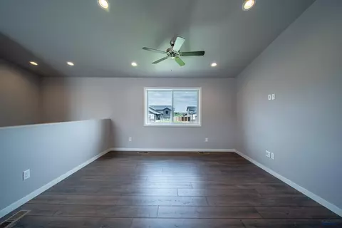 577 Antietam Dr, Box Elder, SD 57719 photo 23