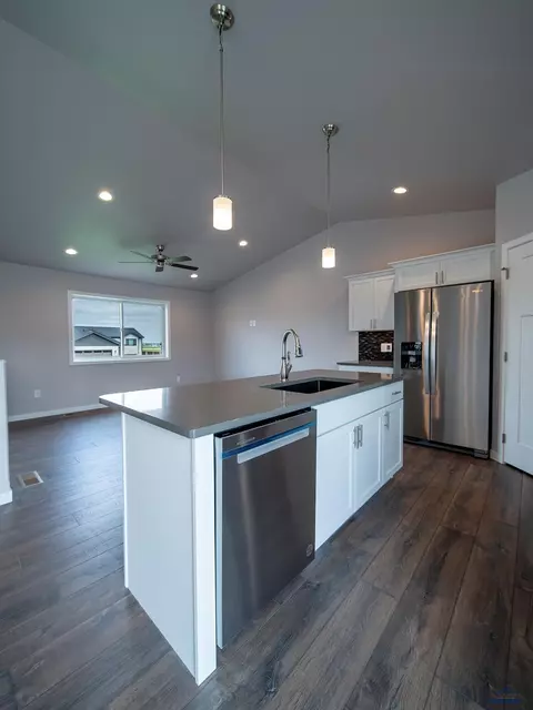 577 Antietam Dr, Box Elder, SD 57719 photo 20