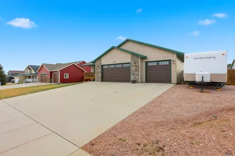 7261 Savannah Ln, Summerset, SD 57718 photo 3
