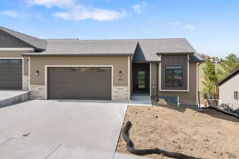 1234 Pinnacle Ct, Rapid City, SD 57701