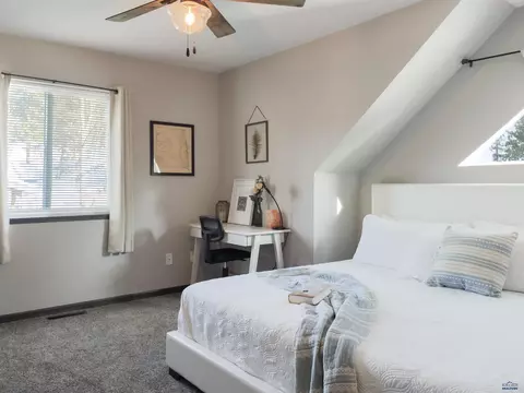 Bedroom - 21171 Lost Camp Trl, Lead, SD 57754 photo 1 of 4
