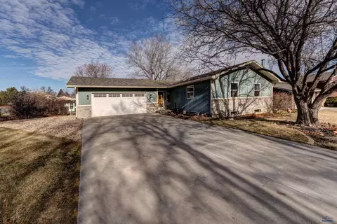 108 E Centennial, Rapid City, SD 57701
