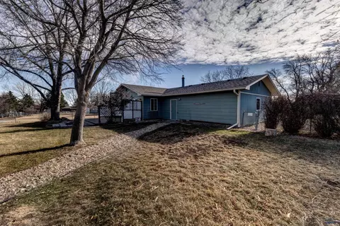 108 E Centennial, Rapid City, SD 57701 photo 3