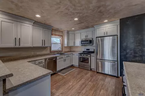 108 E Centennial, Rapid City, SD 57701 photo 18