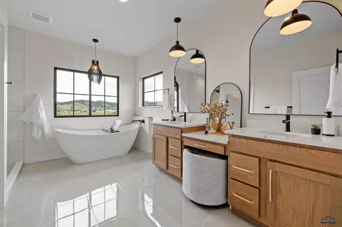 Bath - 6870 Walleye Way, Black Hawk, SD 57718 photo 1 of 5