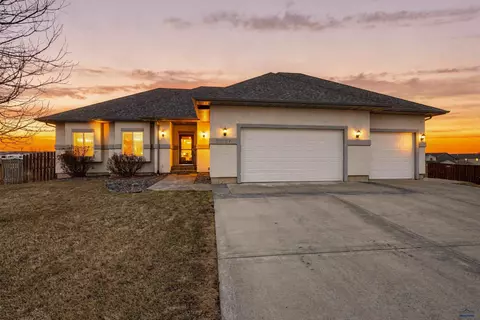 22727 Rando Ct, Box Elder, SD 57719