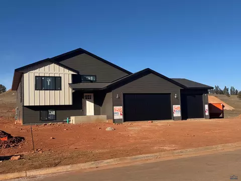 5633 Wind River Rd, Rapid City, SD 57702