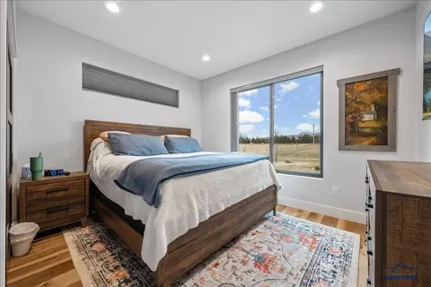 Bedroom - 5170 Airport Rd, Spearfish, SD 57783 photo 4 of 7