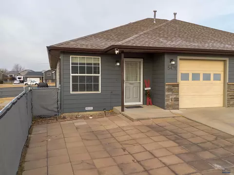 5479 Savannah St, Rapid City, SD 57703
