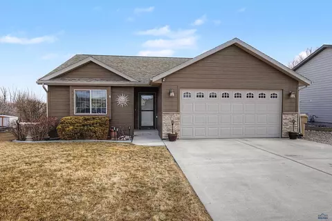 3610 Knuckleduster Rd, Rapid City, SD 57703