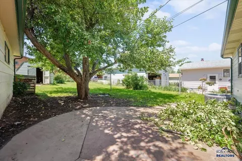 2329 S Baldwin, Sturgis, SD 57785 photo 22