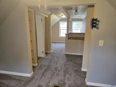 Entry Way - 937 Harney, Custer, SD 57730 photo 2 of 3