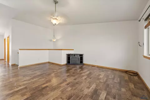Living - 2165 Conifer Loop, Belle Fourche, SD 57717 photo 2 of 8