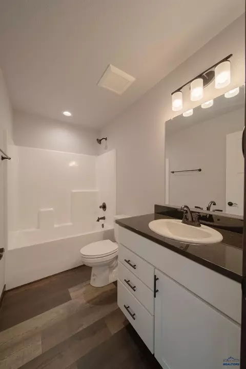 193 Dorchester Ave, Box Elder, SD 57719 photo 15