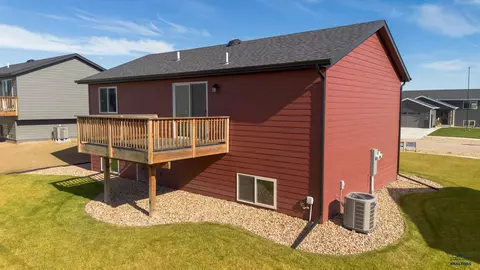 193 Dorchester Ave, Box Elder, SD 57719 photo 4