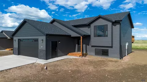 417 Constitution Blvd, Box Elder, SD 57719