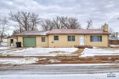 522 Elmira Ave, Newell, SD 57760