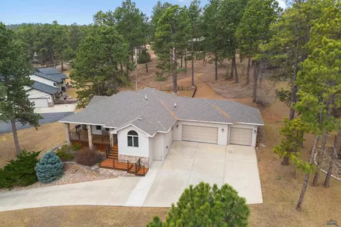 4105 Farview Dr, Rapid City, SD 57702