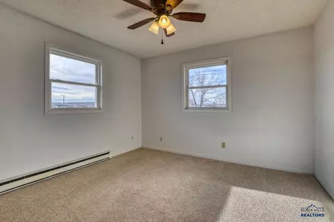 529 Bluebird Dr, Box Elder, SD 57719 photo 18