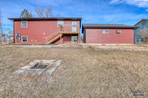 529 Bluebird Dr, Box Elder, SD 57719 photo 5