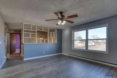 529 Bluebird Dr, Box Elder, SD 57719 photo 11
