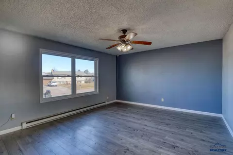 529 Bluebird Dr, Box Elder, SD 57719 photo 10