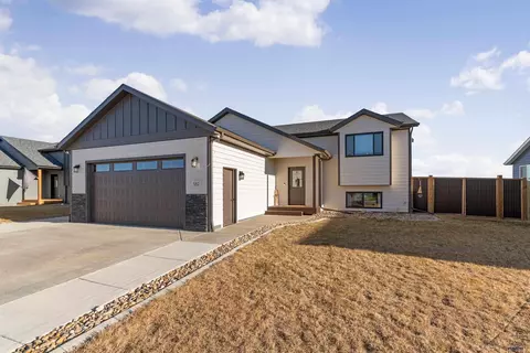 582 Antietam Dr, Box Elder, SD 57719