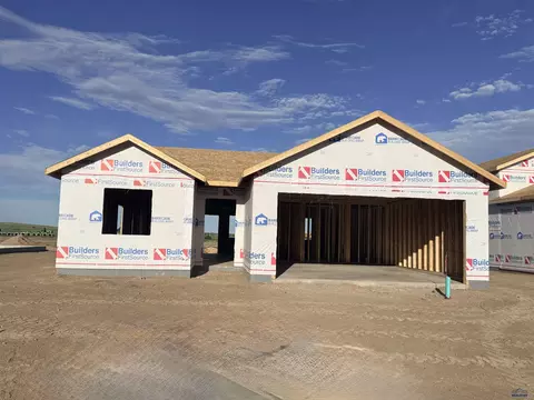 4070 Mcintosh Ln, Rapid City, SD 57703