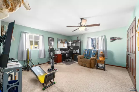 504 E 2nd, Plankinton, SD 57368 photo 13