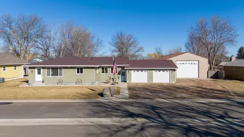 504 E 2nd, Plankinton, SD 57368