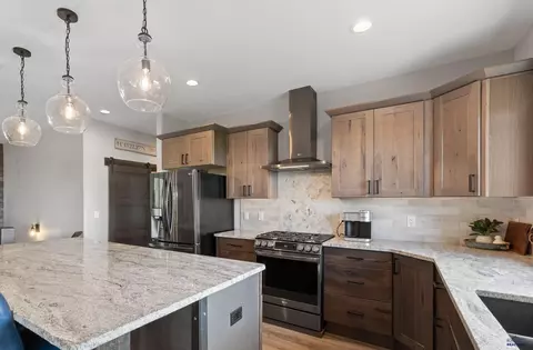 Kitchen - 6621 Green Mountain Ct, Spearfish, SD 57783 photo 2 of 5