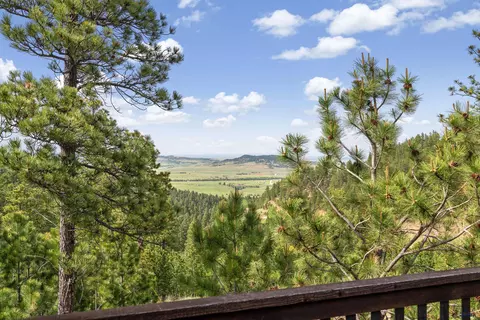 Exterior - 6621 Green Mountain Ct, Spearfish, SD 57783 photo 5 of 6