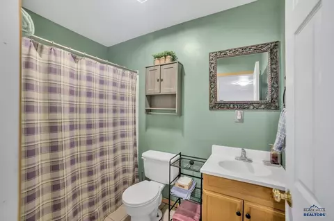Bath - 7205 Manchester, Summerset, SD 57718 photo 3 of 3