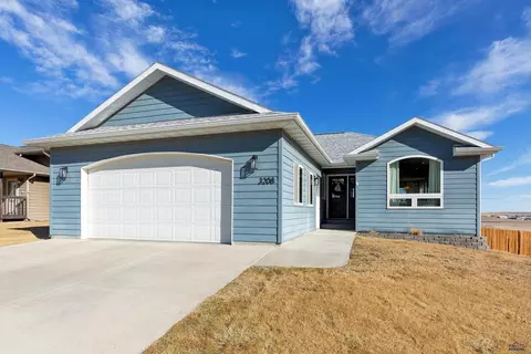 3208 Joplin Ln, Rapid City, SD 57701
