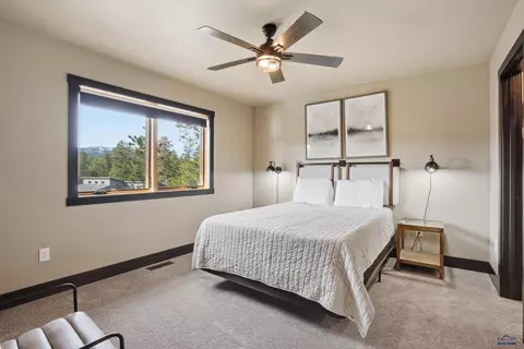 Bedroom - 21336 Trailside Rd, Lead, SD 57754 photo 2 of 6
