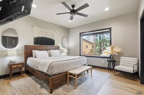 Bedroom - 21336 Trailside Rd, Lead, SD 57754 photo 1 of 6