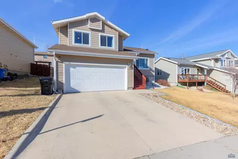 1107 Range View Cir, Rapid City, SD 57701 photo 3