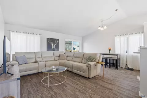 1107 Range View Cir, Rapid City, SD 57701 photo 5