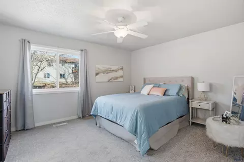 1107 Range View Cir, Rapid City, SD 57701 photo 14