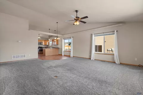 6800 Mulberry Dr, Summerset, SD 57718 photo 6
